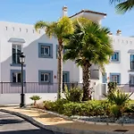 Διαμέρισμα Penthouse In Paraiso Pueblo Style & Serenity Εστεπόνα