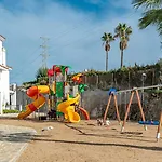 Διαμέρισμα Penthouse In Paraiso Pueblo Style & Serenity Εστεπόνα