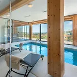 Penthouse In Paraiso Pueblo Style & Serenity Εστεπόνα