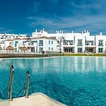 Penthouse In Paraiso Pueblo Style & Serenity Εστεπόνα