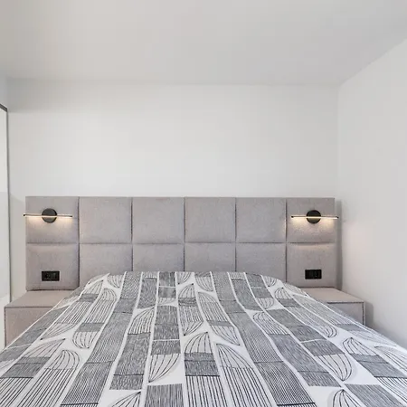 Penthouse In Paraiso Pueblo Style & Serenity * Estepona