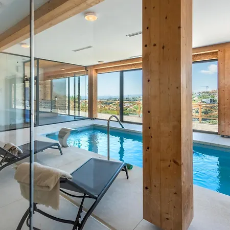 Penthouse In Paraiso Pueblo Style & Serenity Estepona