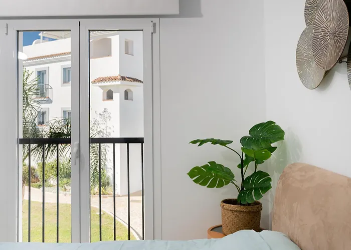 Penthouse In Paraiso Pueblo Style & Serenity Διαμέρισμα Εστεπόνα