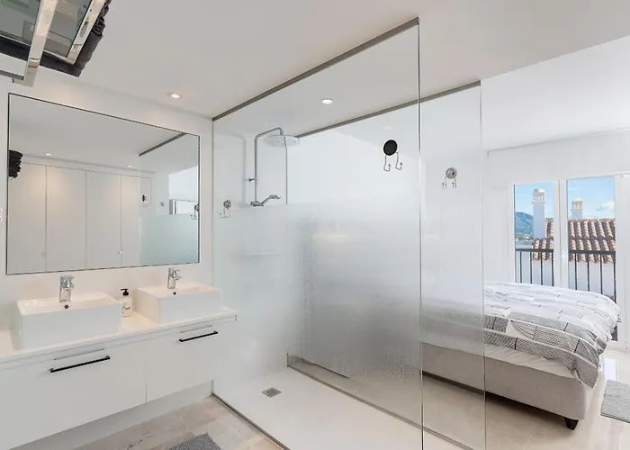 Penthouse In Paraíso Pueblo Style&serenity Apartamento Estepona