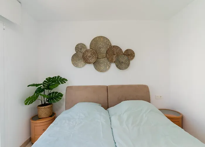 Penthouse In Paraíso Pueblo Style&serenity Apartamento Estepona