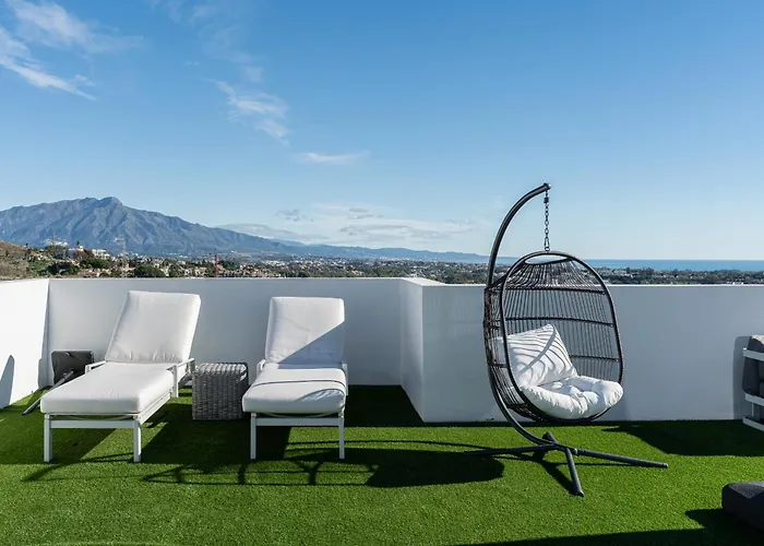 Penthouse In Paraiso Pueblo Style & Serenity * Εστεπόνα